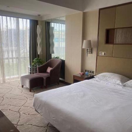Jinan Silver Plaza Quancheng Hotel Dış mekan fotoğraf