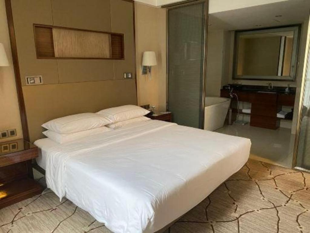 Jinan Silver Plaza Quancheng Hotel Dış mekan fotoğraf