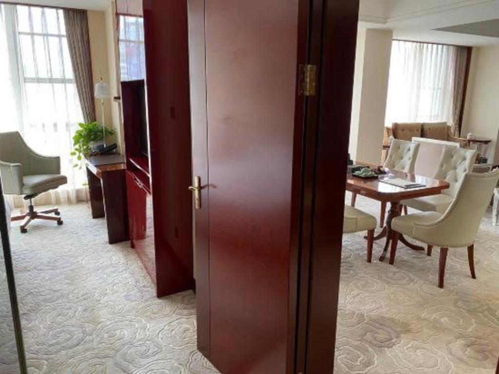 Jinan Silver Plaza Quancheng Hotel Dış mekan fotoğraf